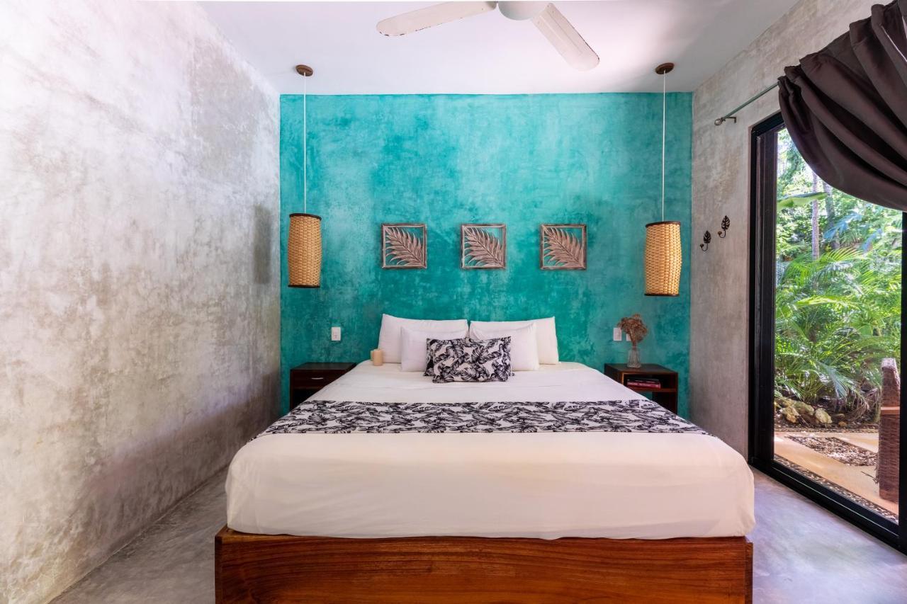 Trece Lunas Apartahotel