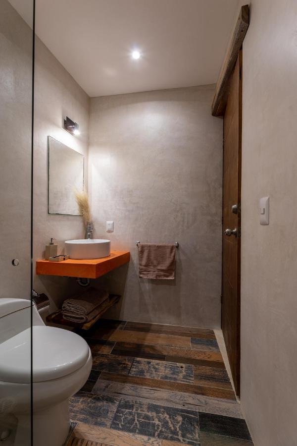 Trece Lunas Apartahotel